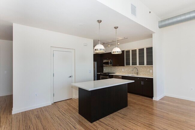 Photo - 232 Pavonia Ave Unit 523