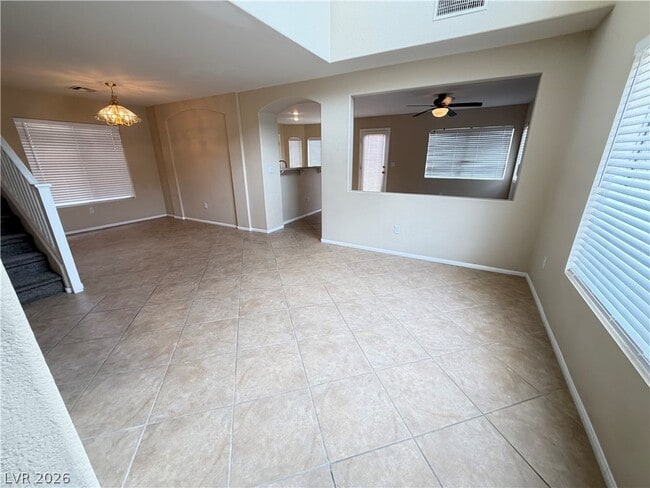 Photo - 578 Poplar Leaf St