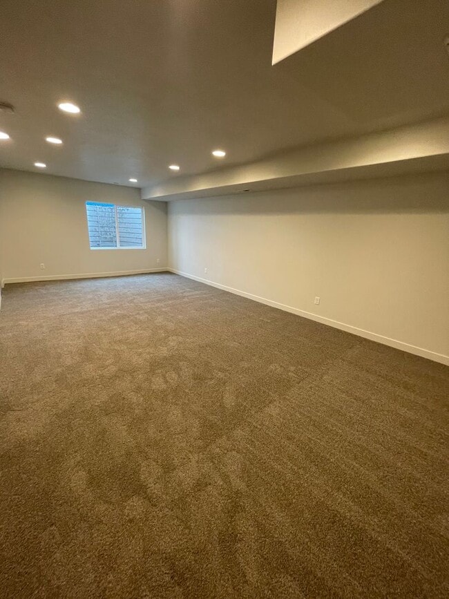 Photo - Modern home!