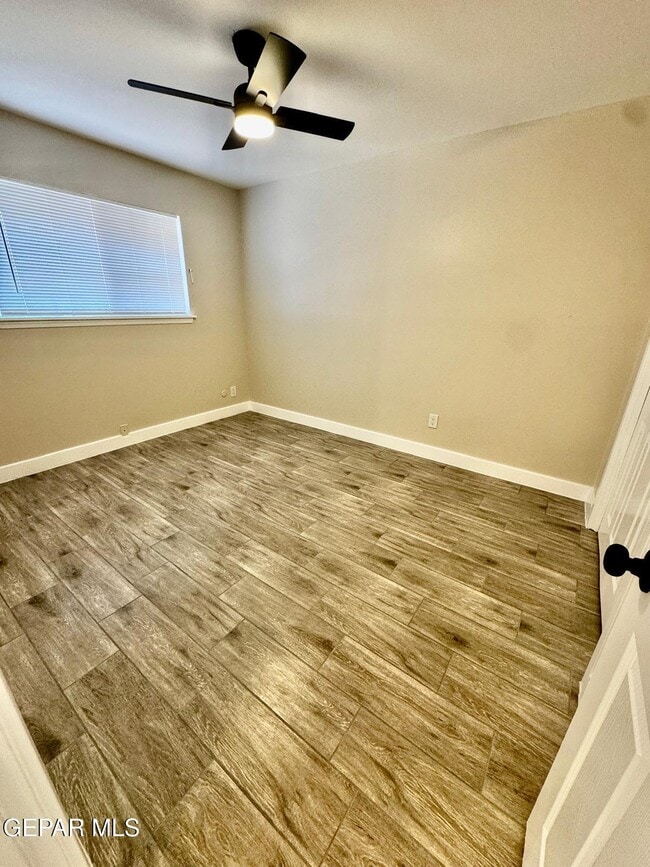 Photo - 8636 Mettler Dr