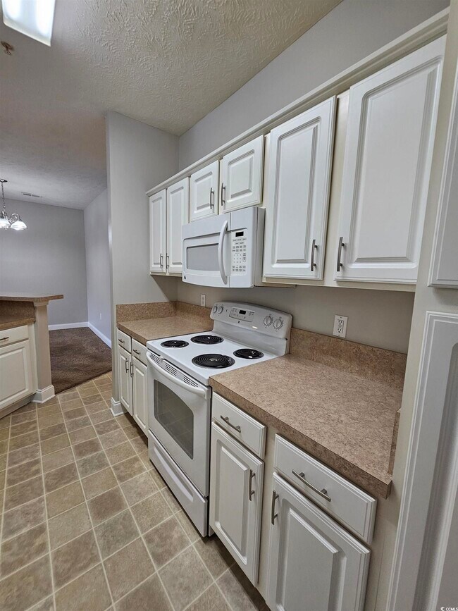 Photo - 106 Fountain Pointe Ln