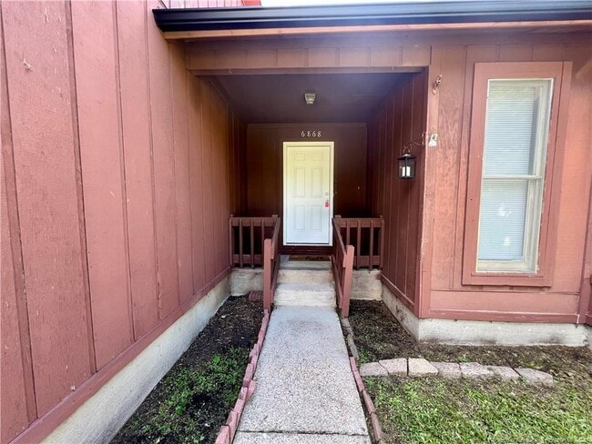Photo - 6868 Candlewood Dr