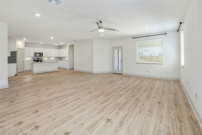 Photo - 16808 Ponte Cv