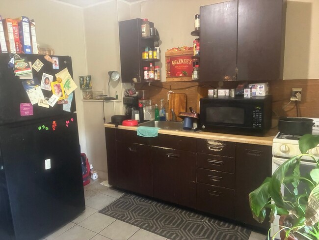 239 W Vine St Unit 5