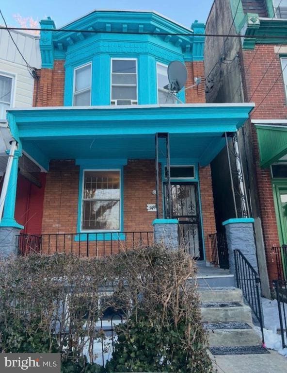 Photo - 50 E Clapier St