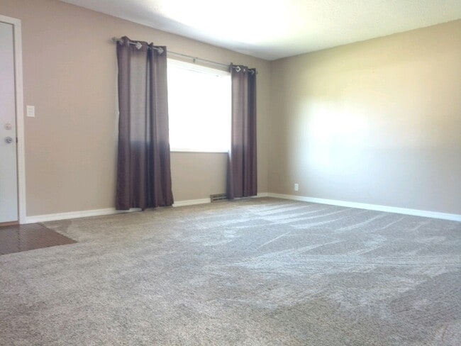 Photo - Charming 4 Bed / 1 Bath Ranch – Now Available!