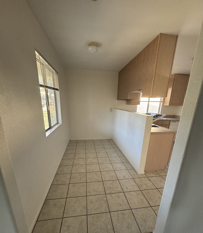 Photo - 618 Ammunition Rd Unit 618