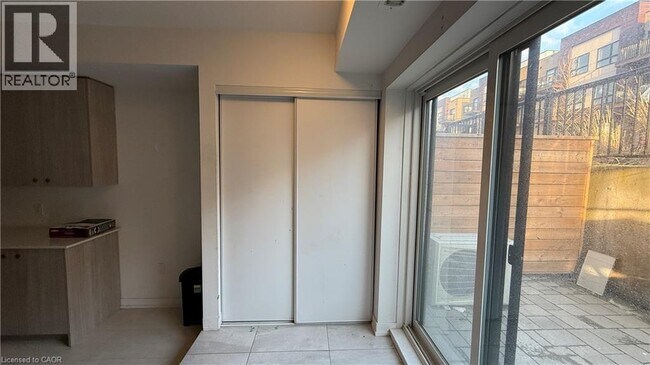 Photo - 10 Palace St