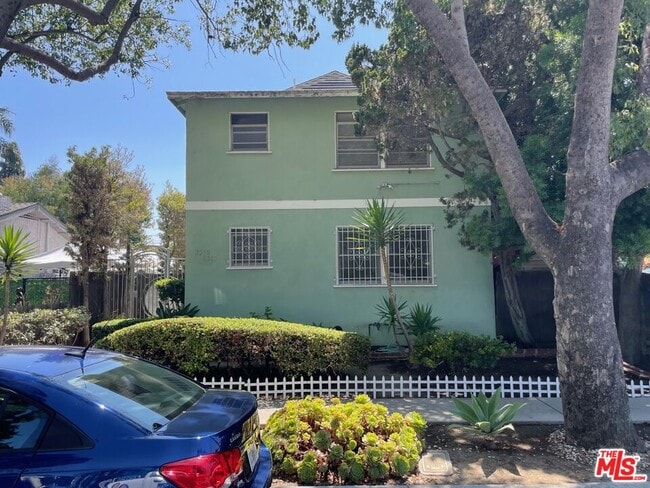 Photo - 3315 Caroline Ave Unit #