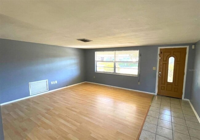 Photo - 7335 Ashwood Dr