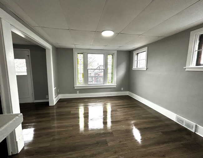 Photo - 198 Columbus Ave