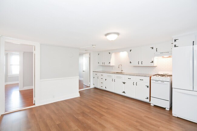 Photo - 39 Bourne St Unit 1W