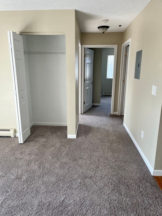 Photo - Lakepointe Apartment Homes