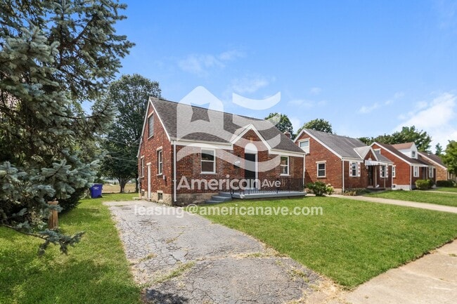 Photo - 526 Harriet St