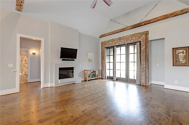 Photo - 2583 Mimms Ln