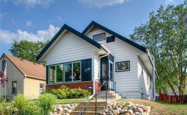 4 BR/2 BA Single-Family Home in St. Paul! - 4 BR/2 BA Single-Family Home in St. Paul!