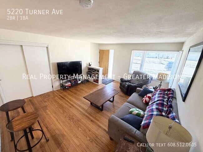 Photo - 5220 Turner Ave