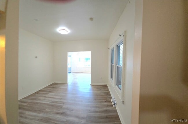 Photo - 177 Grote St