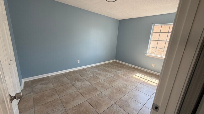 Photo - 6321 Lenawee St Unit 6321 Lenawee Street Apt C3