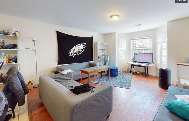 Photo - Newly Renovated Temple Apartments Unit 1