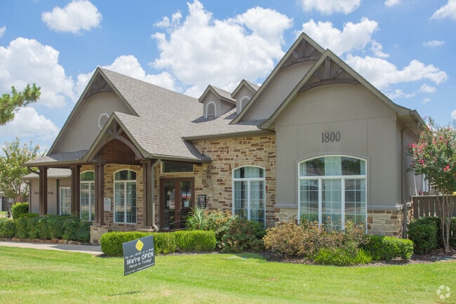 Leasing Office