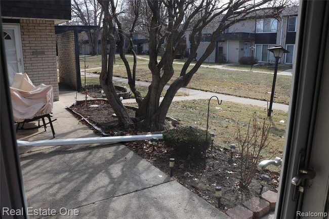 Photo - 8256 Karam Blvd