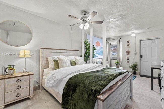 Photo - 12101 Everglades St Unit 7