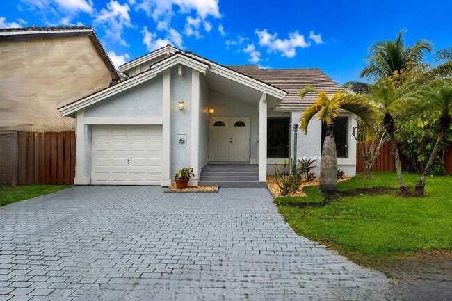Building Photo - 9587 SW 148th Ave Cir E