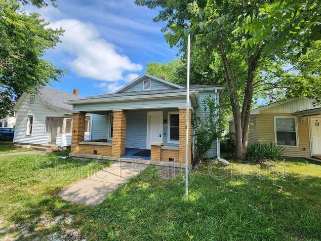 Photo - 2538 Dean Ave House