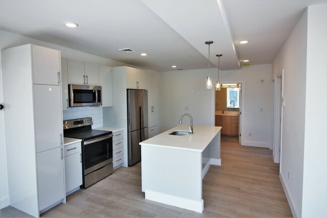 Photo - 1 Newcomb St Unit 1