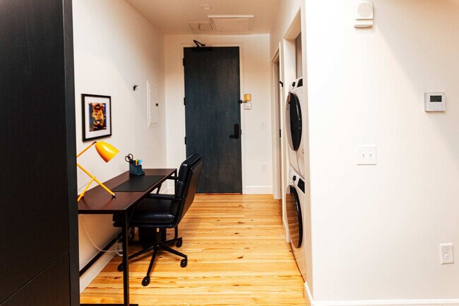 Photo - 1911 3rd Ave N Unidad ID1352418P