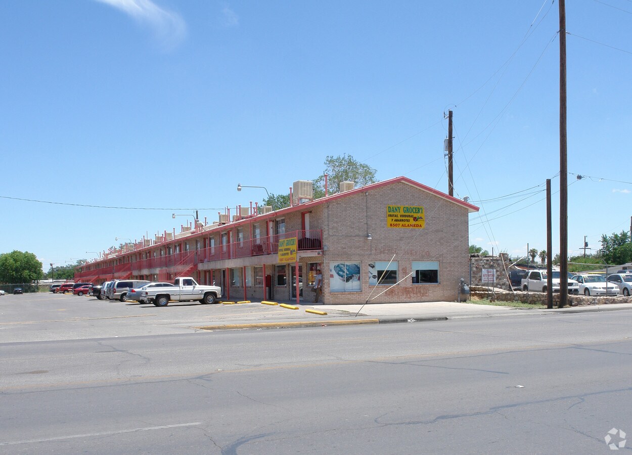 Michelle's Apartments - Alameda Village Apartments