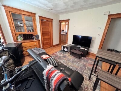 Photo - 96 Conwell Ave Unit 1