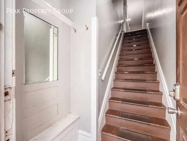 Photo - 133 E 12th Ave