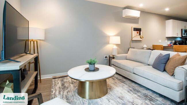 Building Photo - 5040 Linbar Dr Rental