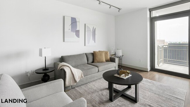 777 Preston St Unit 11H