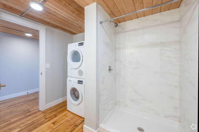 2 BR, 1 BA with Loft