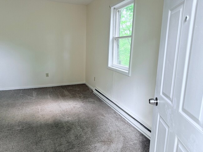 22 Maple Ln Unit 3
