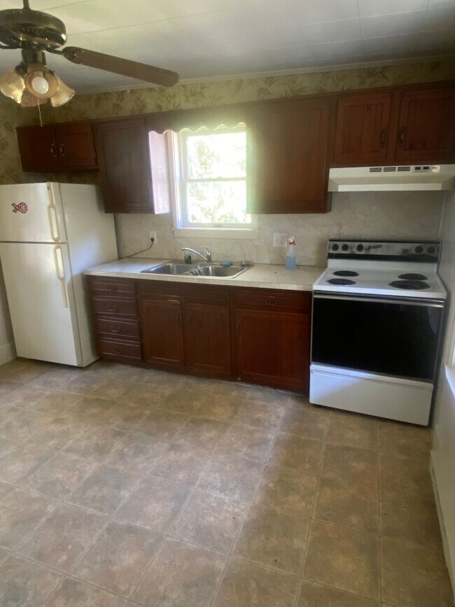 13 E Woods Dr Apartment Unit 13 EAST WOODS DR, 2FL Lititz, PA