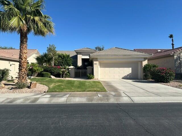 Photo - 78111 Bovee Cir