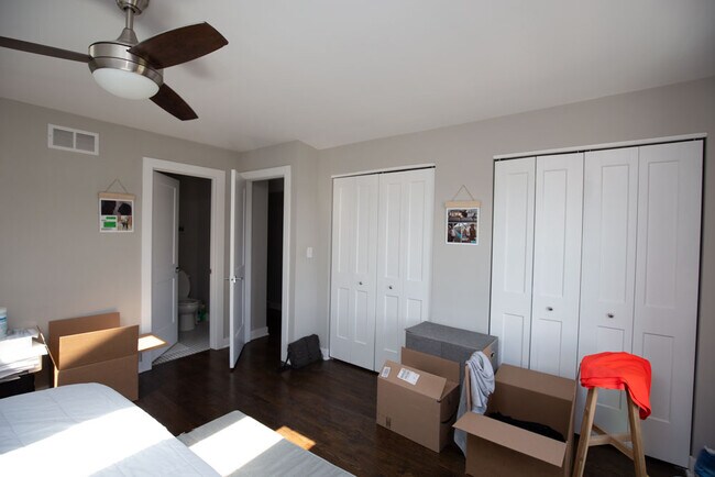 Photo - Totally revoated Duplex in heart of Pilsen! Unit 3F