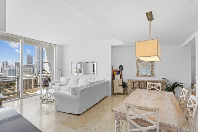 Photo - 901 Brickell Key Blvd Unit 3301