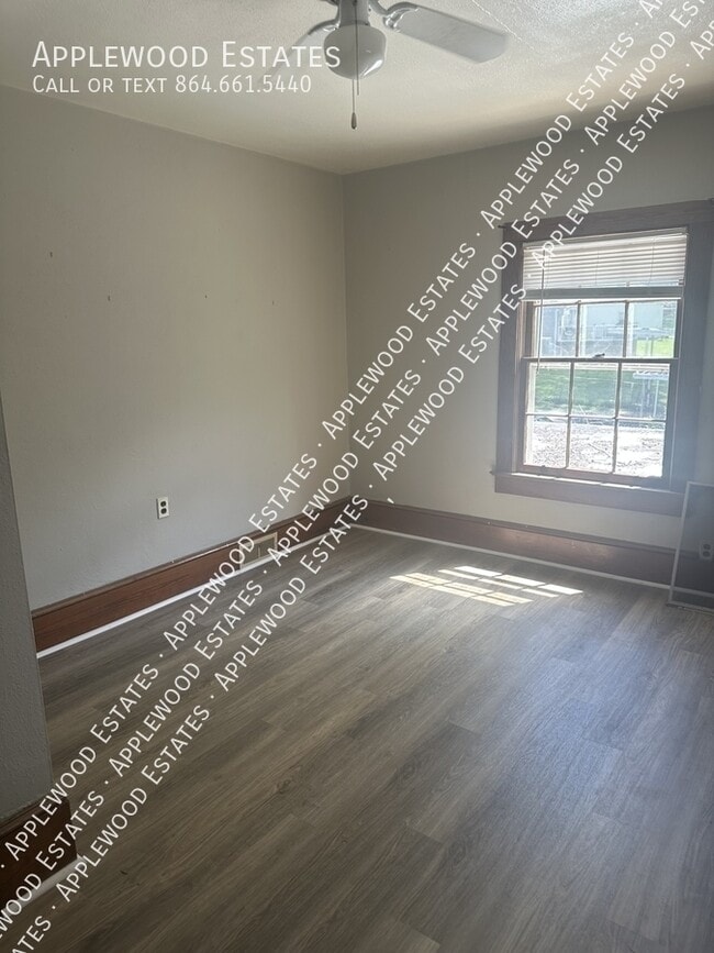 Photo - 114 Brookside Rd Unit 4