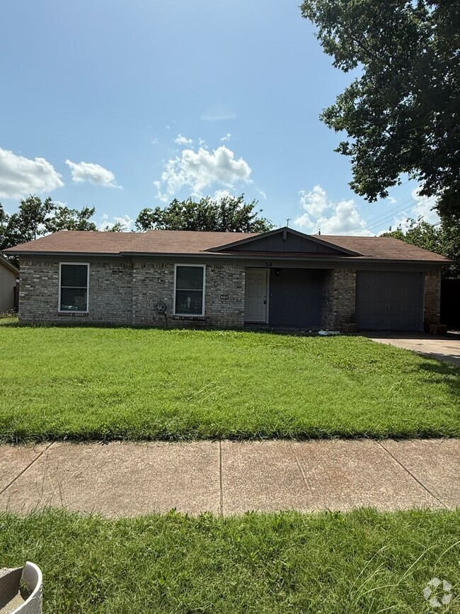 Building Photo - Home for Rent