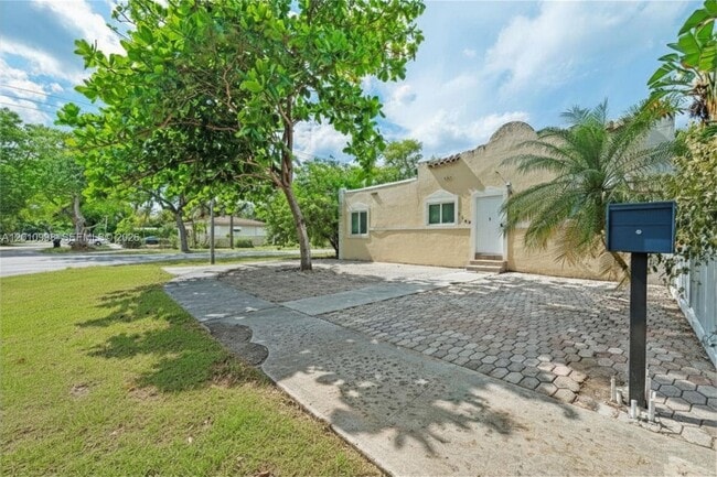 Photo - 1199 NW 121st St