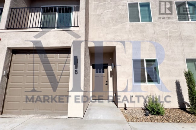 Photo - 165 Sugarloaf St Unit 1