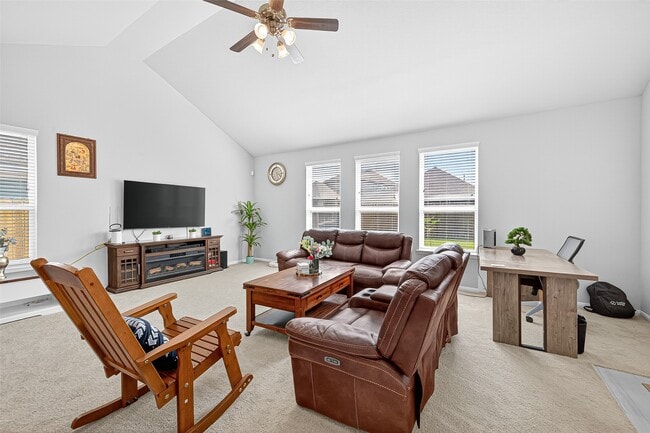 Photo - 21319 Tropisea Dr