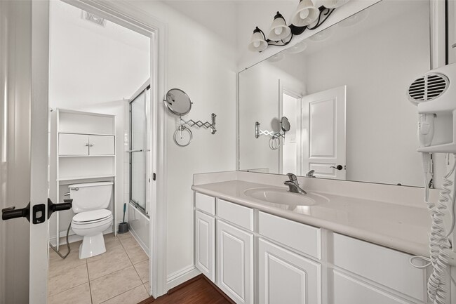 Photo - 3831 Lakeridge Canyon Dr