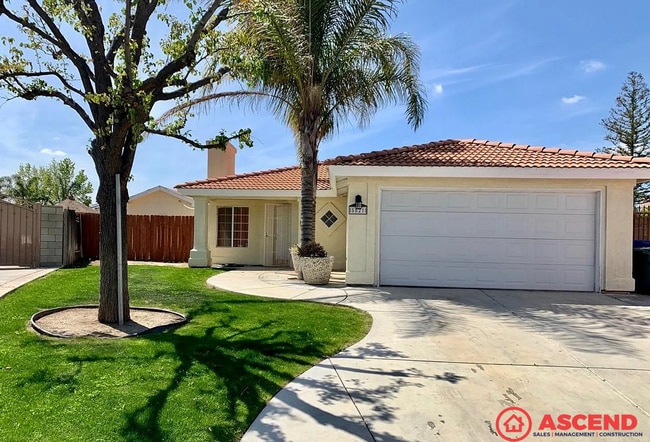 Building Photo - 3 Bedroom | 2 Bathroom ��� Bakersfield, CA 93313