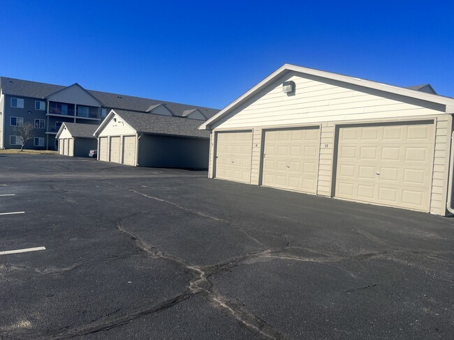 Photo - Diamond Valley Apartments Unit A-111
